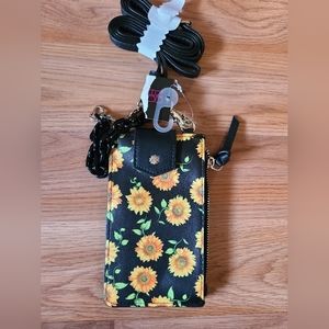 🌟 4/$20 No Boundaries Sunflower Phone Wallet
